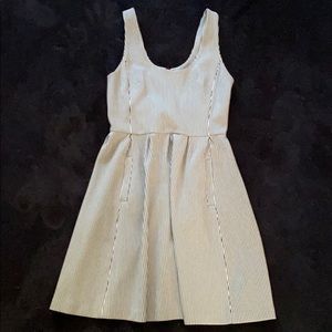 Banana Republic Sleeveless Dress SZ 6